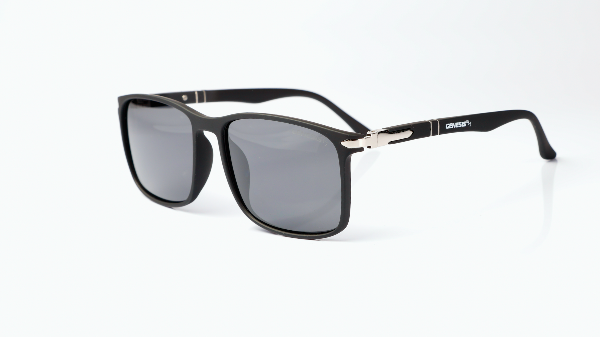 Lentes de Sol GENESIS Doha Negro Linea 2024